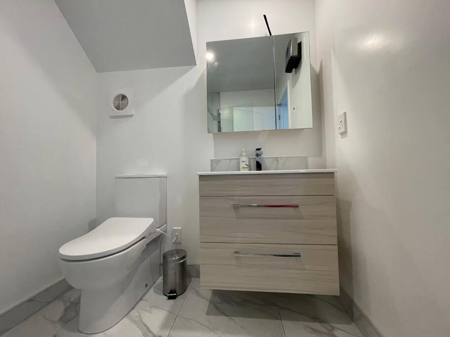 Parkside Retreat - 3 Beds -Sleeps 6 Near Westfield Villa Christchurch Eksteriør bilde