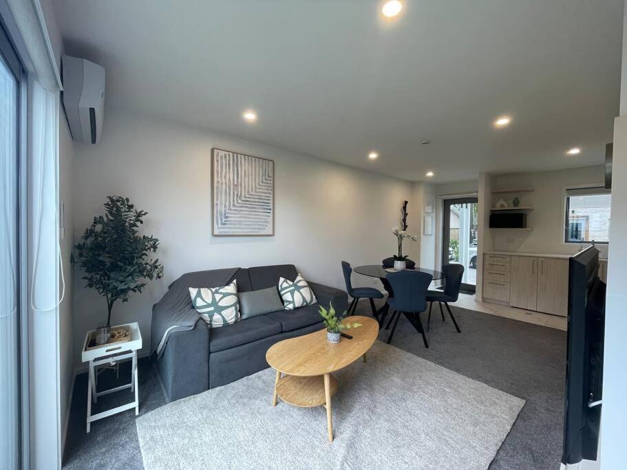 Parkside Retreat - 3 Beds -Sleeps 6 Near Westfield Villa Christchurch Eksteriør bilde