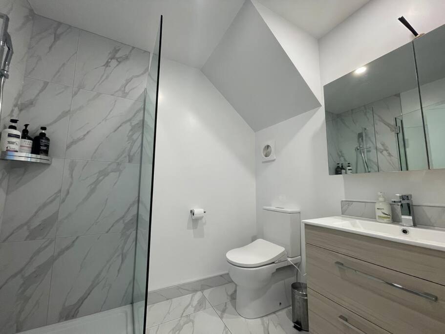 Parkside Retreat - 3 Beds -Sleeps 6 Near Westfield Villa Christchurch Eksteriør bilde