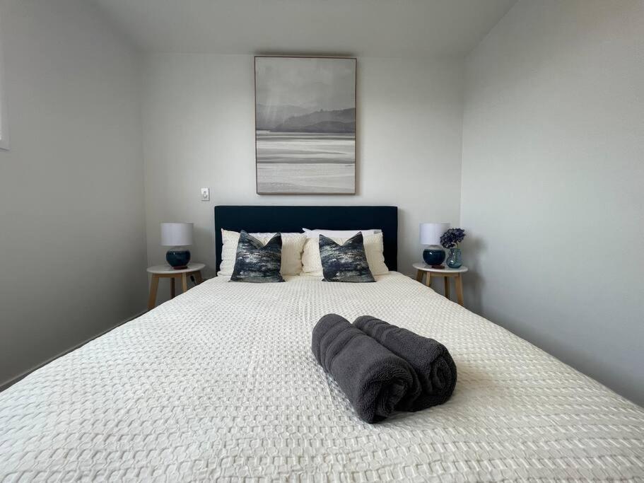 Parkside Retreat - 3 Beds -Sleeps 6 Near Westfield Villa Christchurch Eksteriør bilde